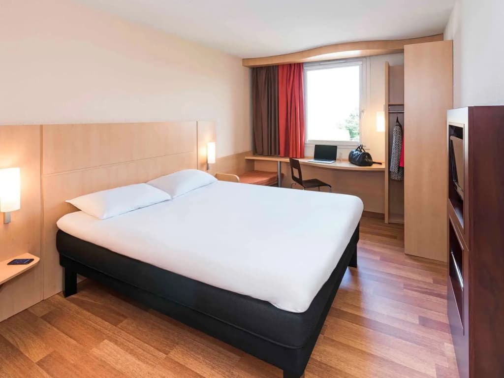 ibis Montbeliard - Photo 2