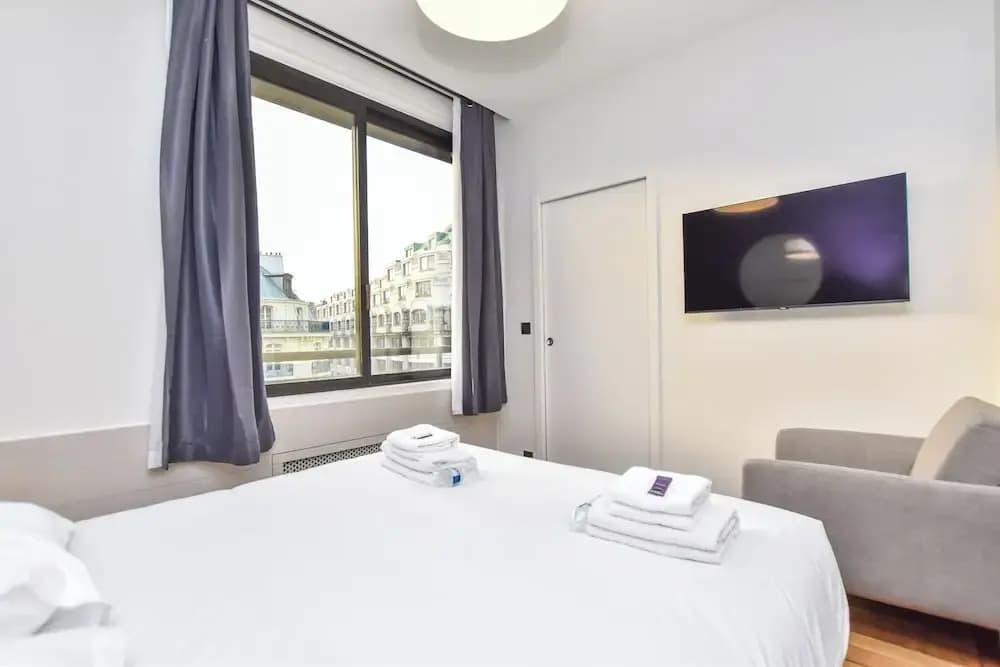 Authentic Apartment - 2br/8p - Palais Garnier - Photo 5