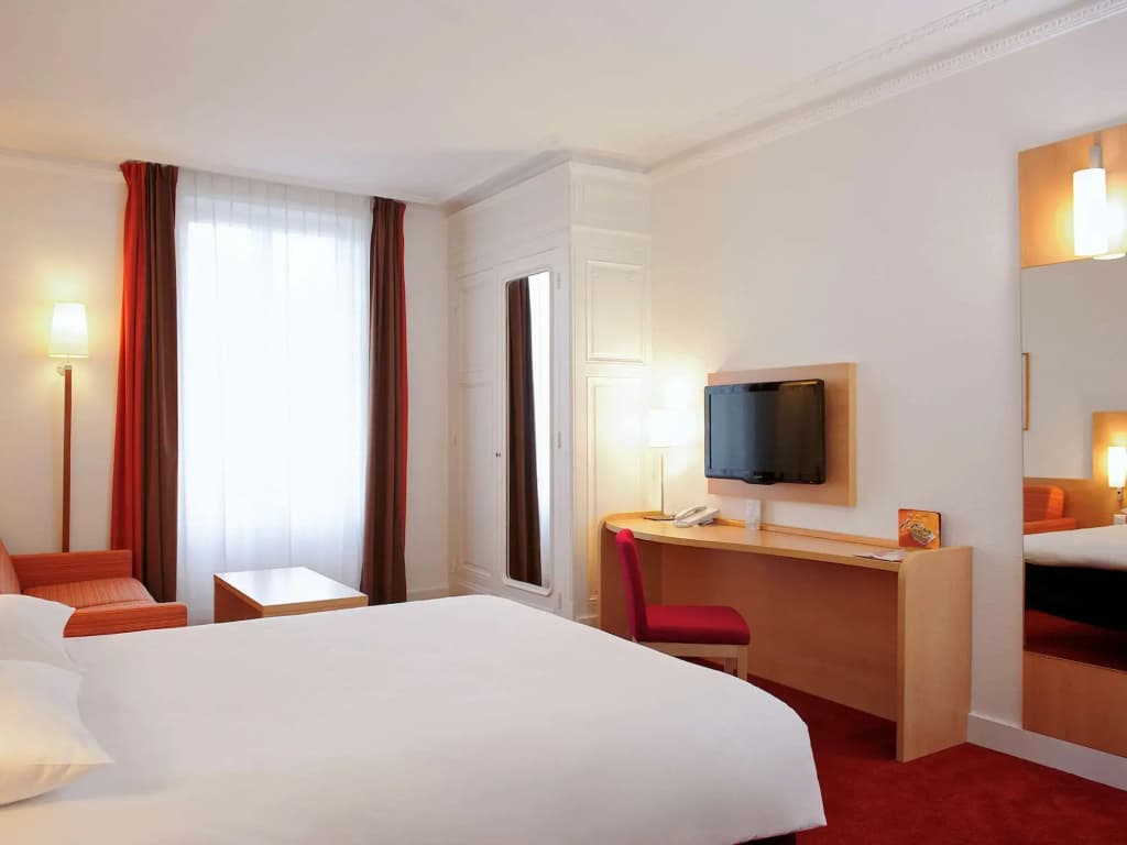 ibis Lyon Centre Perrache - Photo 2