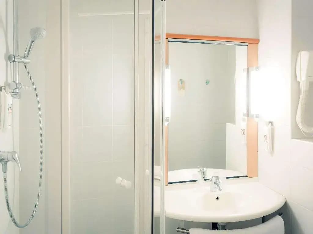 Ibis Grenoble Gare - Miniature 7