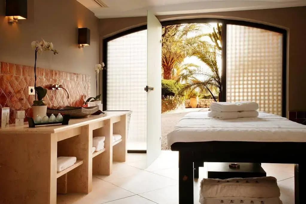 Hotel Byblos Saint-Tropez - Miniature 7