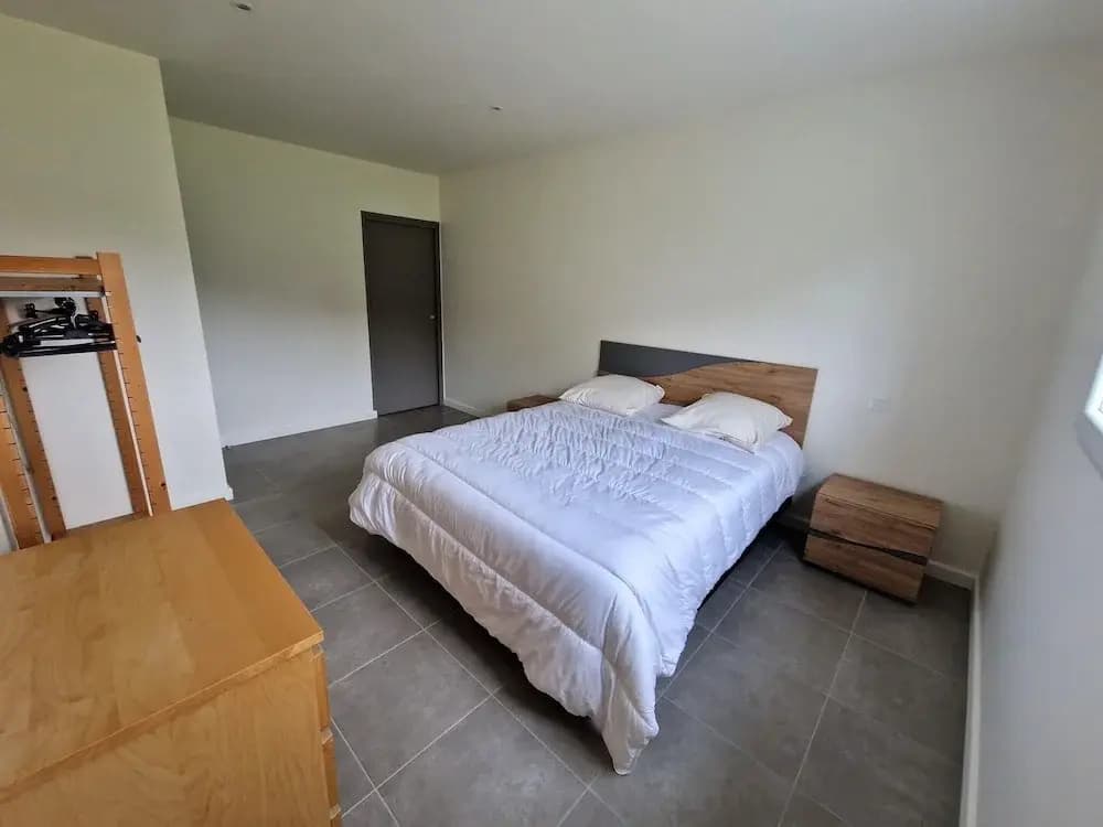 Spacious House Near Pink Granite Coast - Photo 3
