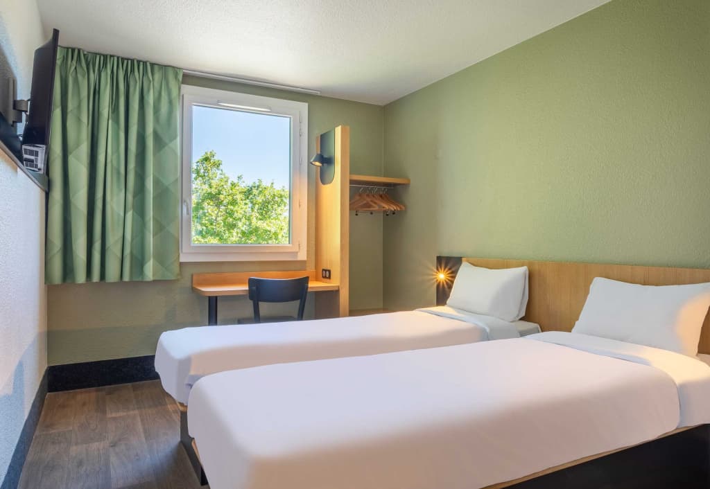 B&B HOTEL Toulon Ollioules - Photo 4