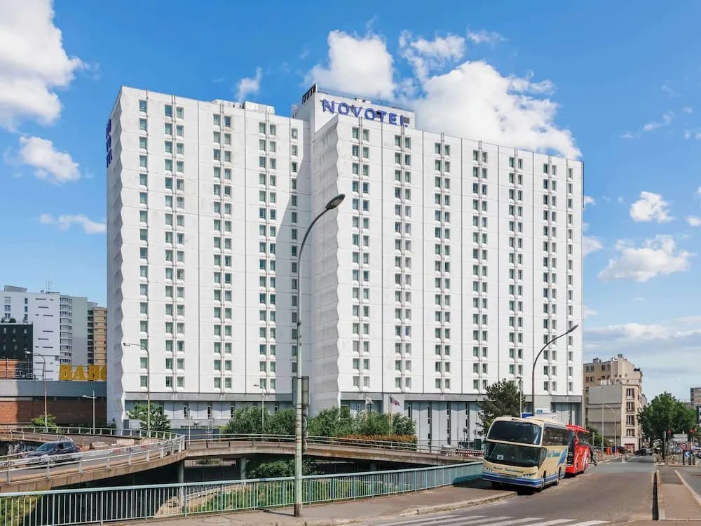 Novotel Paris Est Centre De Conference Hotel - Photo 1