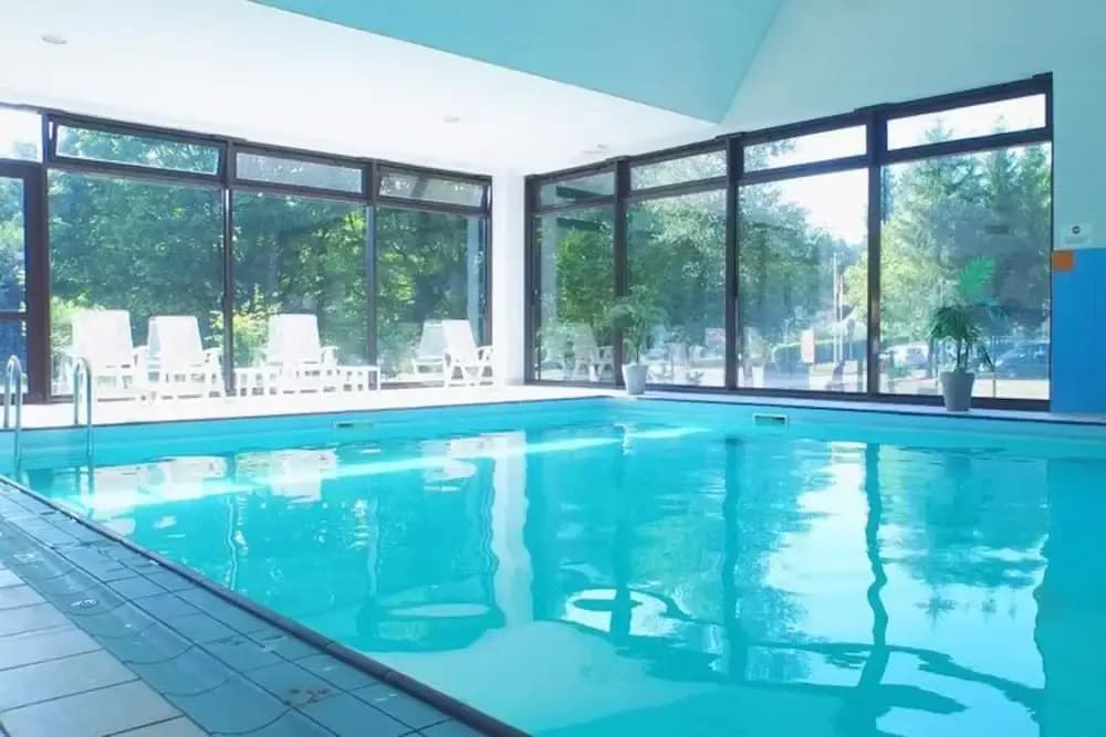 Cottage in Bitche With Heated Pool - Photo 2