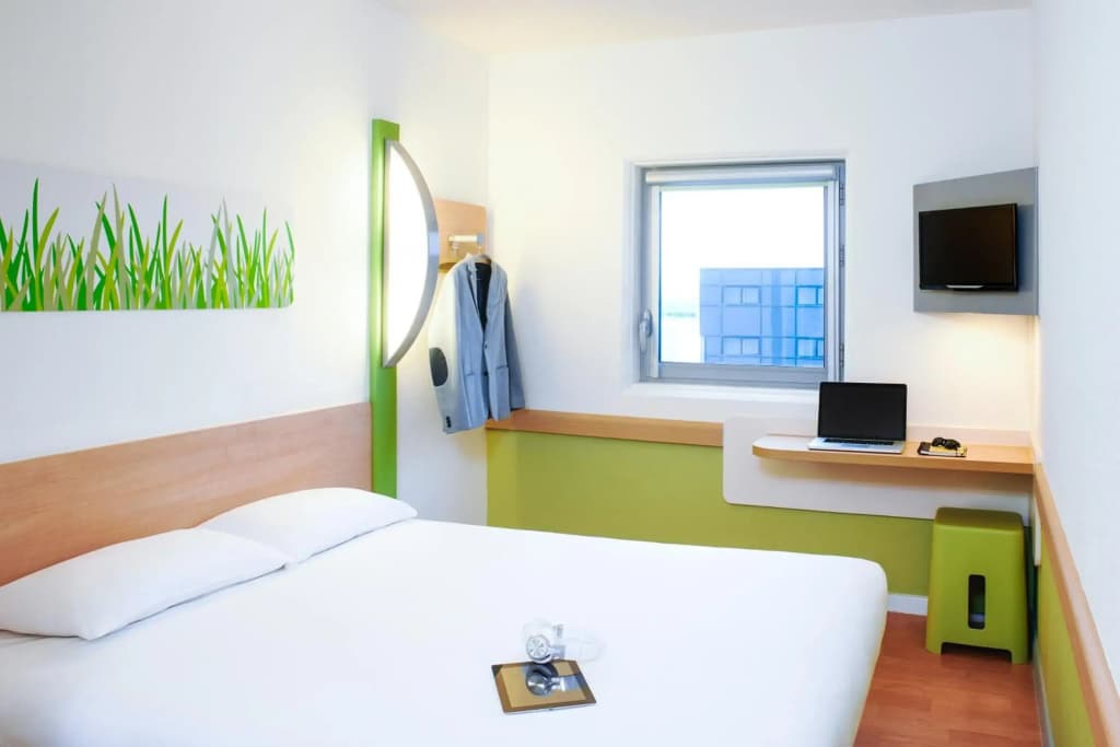 ibis budget Marne la Valle Bry sur Marne - Miniature 7