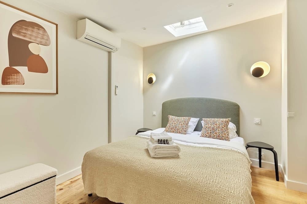 Superb AC Apartement Notre Dame de Paris - Photo 4