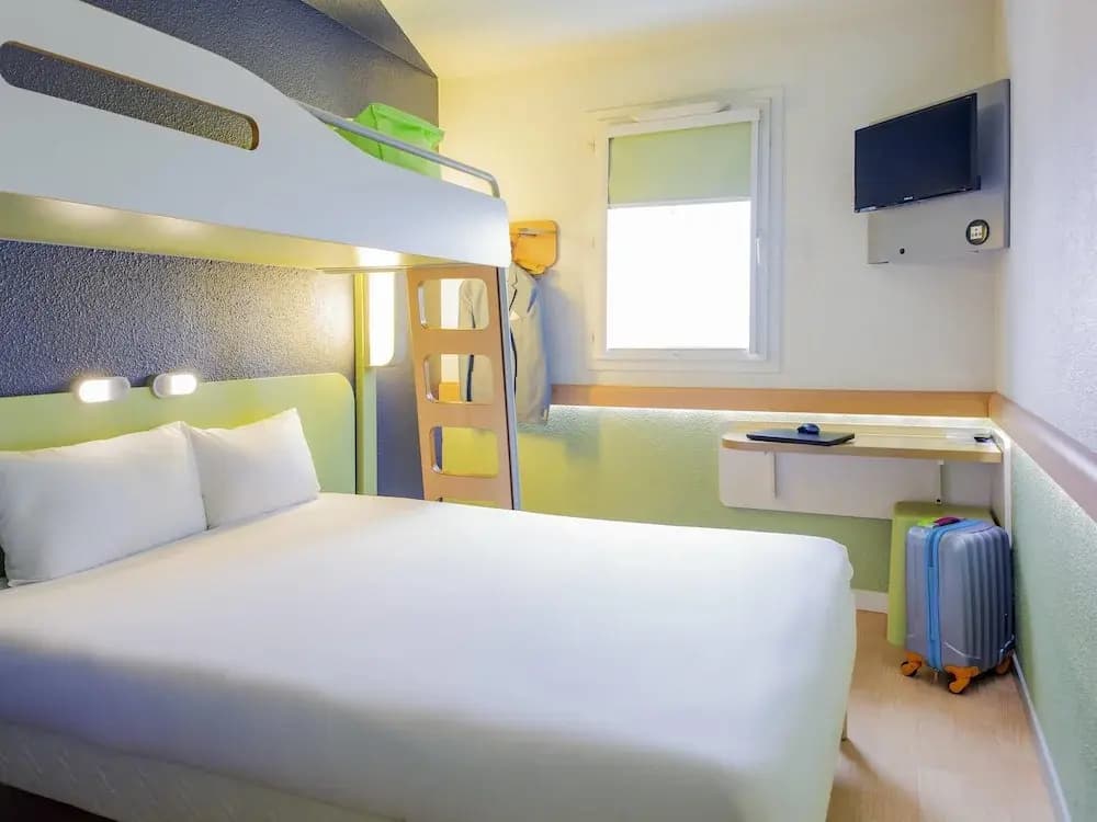 ibis budget Nantes Nord Saint-Herblain - Photo 2
