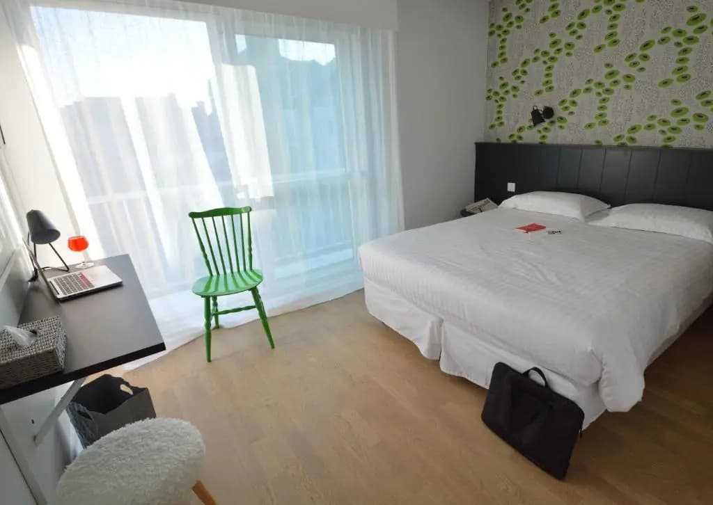 Hotel du Port - Miniature 3