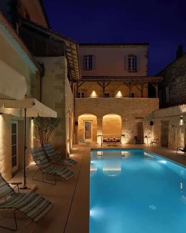 Hotel Le Chevalier Bleu - Photo 1