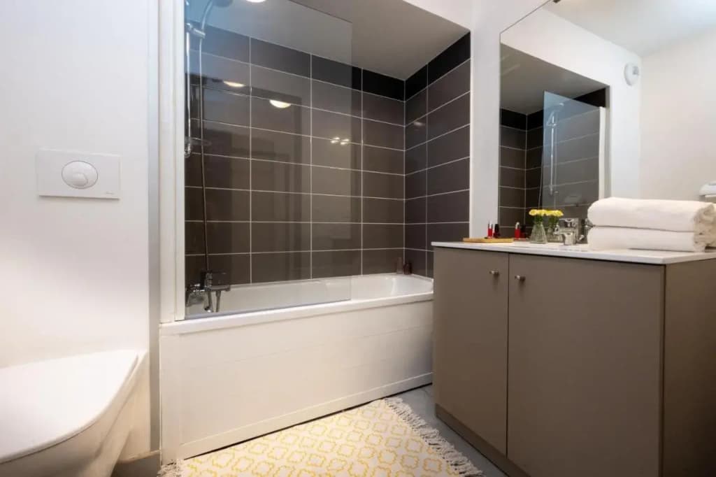 Nemea Appart Hotel Grand Coeur Nancy Centre - Miniature 8