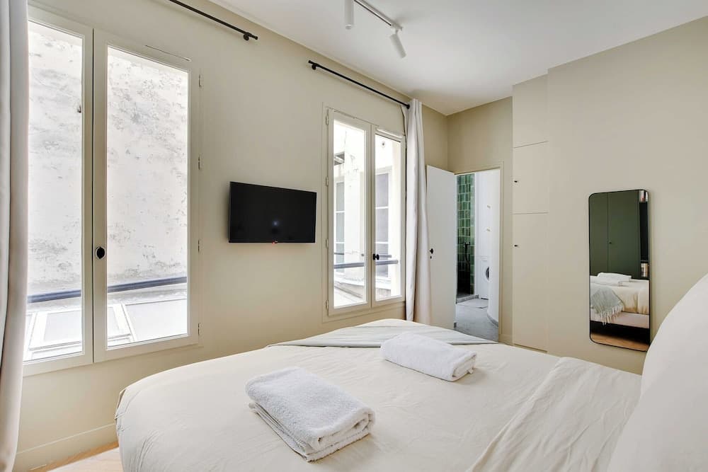 Magnificent apt in Bastille- 1bd/4p - Near Marais - Photo 2