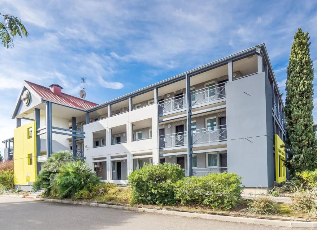 B&B HOTEL Agen - Photo 1