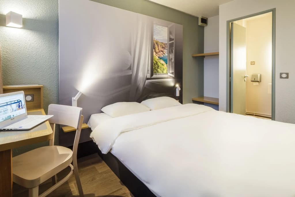 B&B HOTEL Saint-Brieuc - Miniature 3