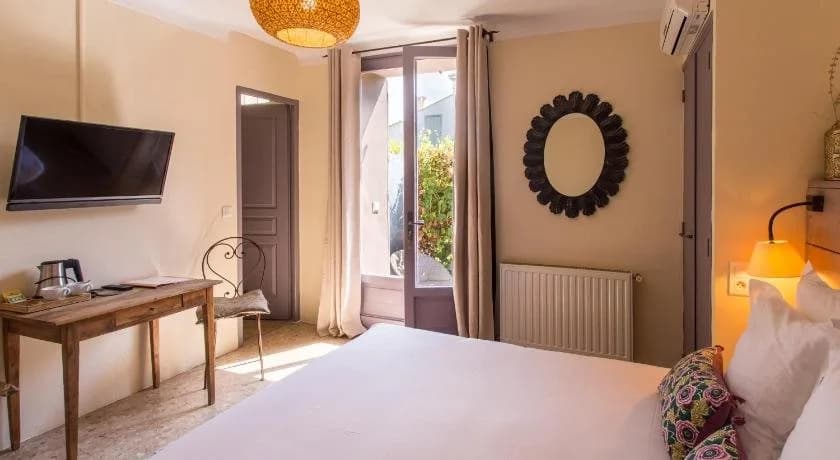 Hôtel Sous les Figuiers - Miniature 6
