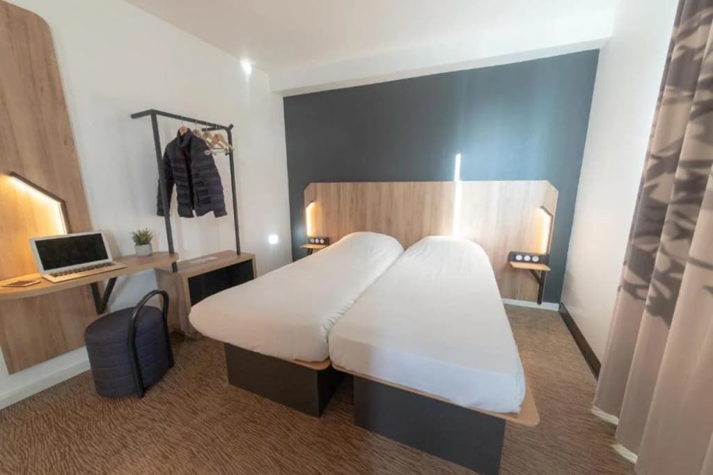 Hotel Urban City - Photo 2