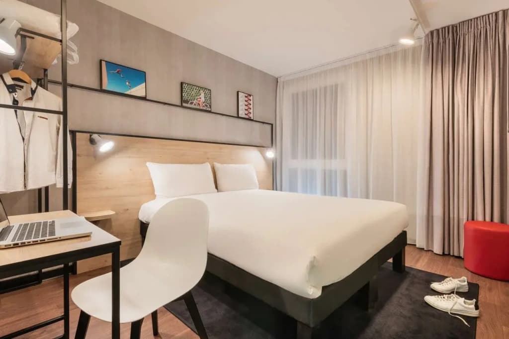 Ibis Acheres St Germain En Laye - Photo 4