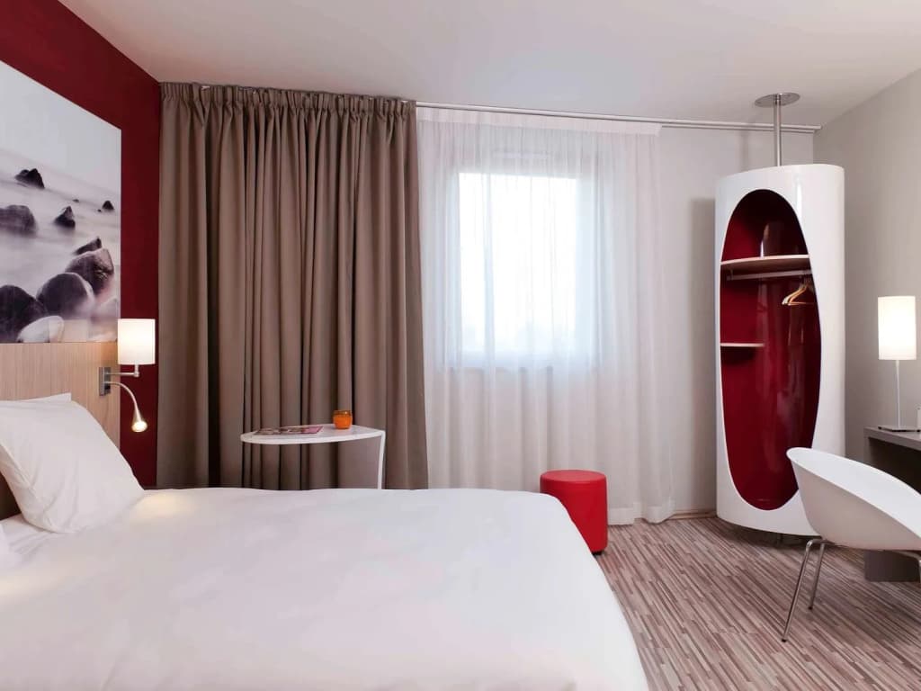 Ibis Styles Troyes Centre - Miniature 6