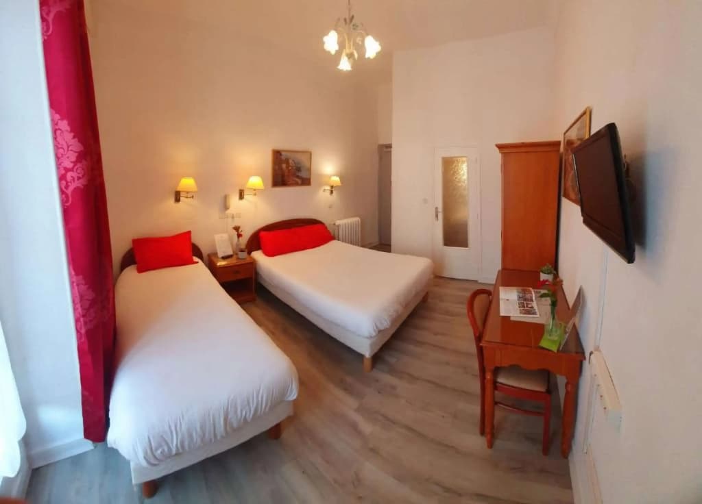 Hôtel Louvia - Miniature 6
