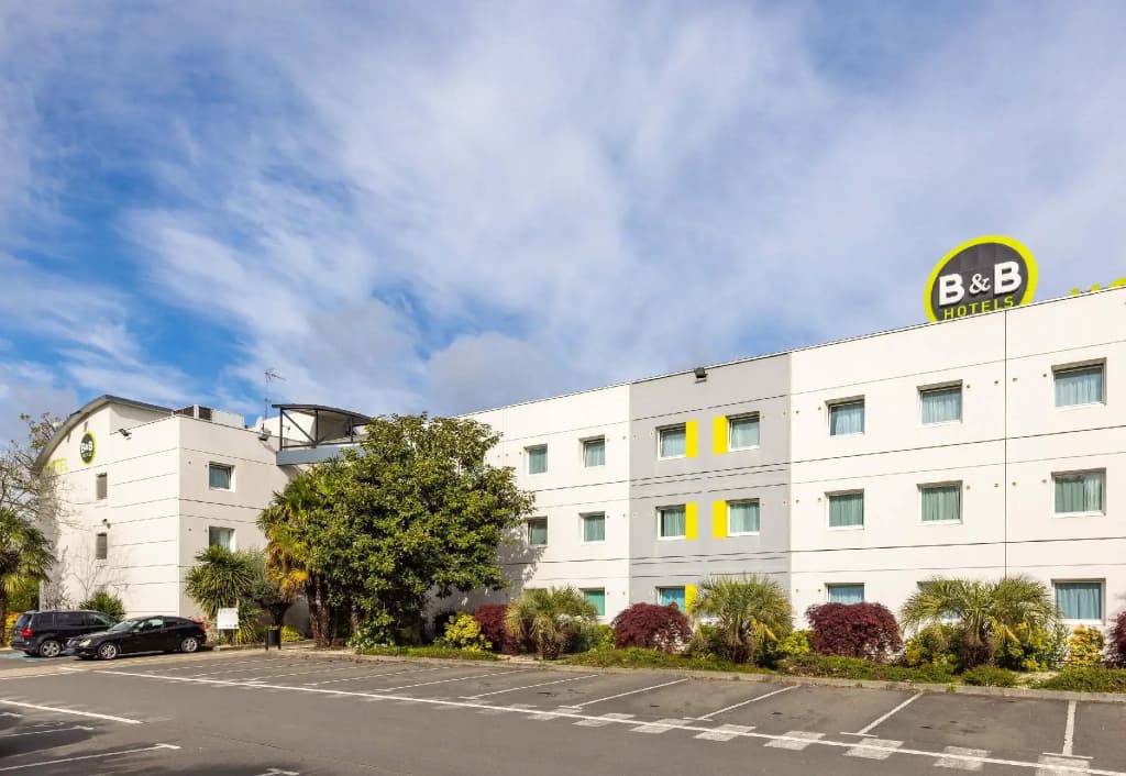 B&B HOTEL Rennes Sud Chantepie - Photo 1