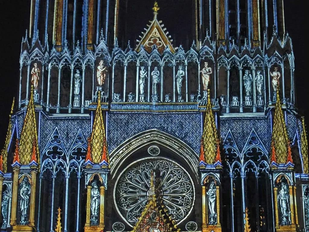 ibis Styles Reims Centre Cathédrale - Photo 1