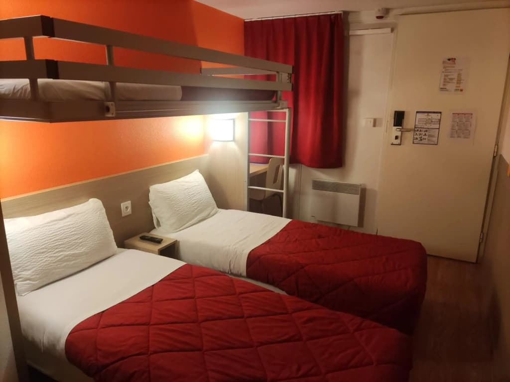 Hotel Première Classe Vannes - Photo 4