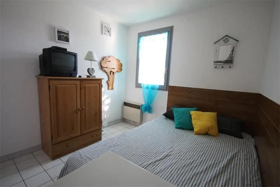 300m de la plage, adorable maison sud 2 chambres 5 couchages terrasse ombragée parking LRHP14 - Miniature 4