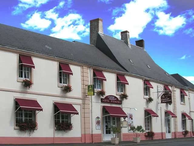 Logis L'Auberge Alsacienne - Photo 1