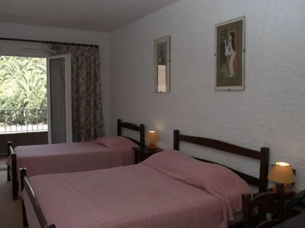 Motel Le Colibri - Miniature 3
