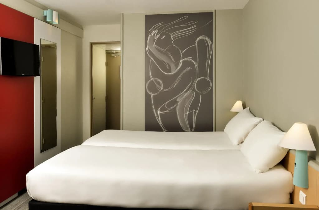 Hotel ibis Nemours - Photo 4