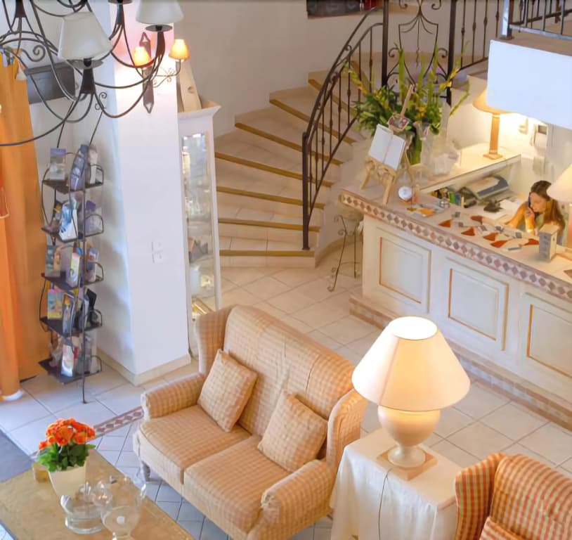 Hotel La Bastide De Valbonne - Miniature 8