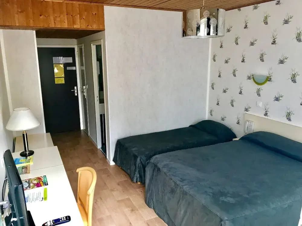 Logis Clermotel - Photo 3