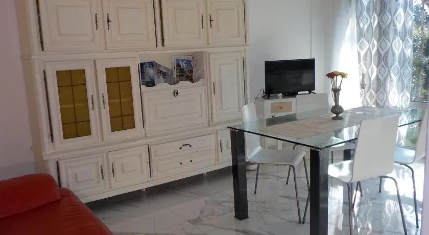 Villa Angelina - Miniature 4