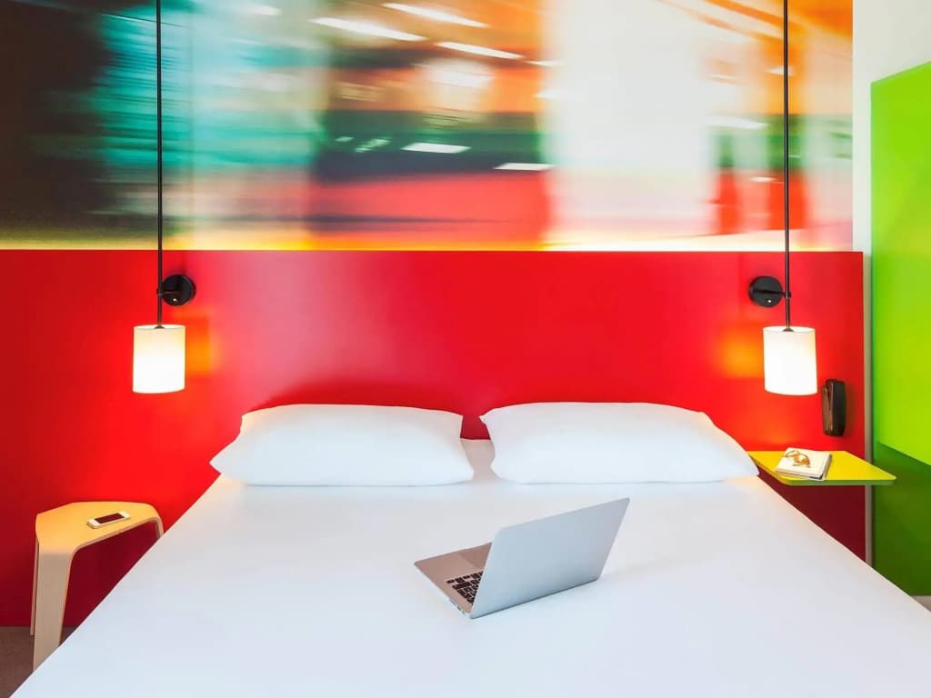 Ibis Styles Mulhouse Centre Gare - Photo 3