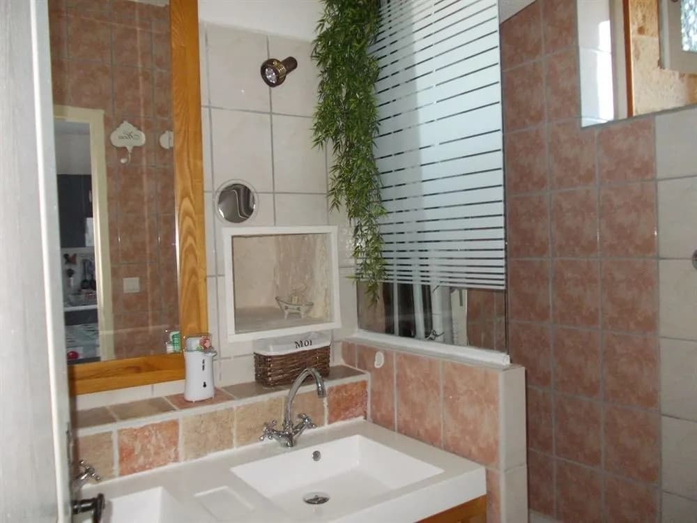Au Soleil Levant Homestay - Miniature 7