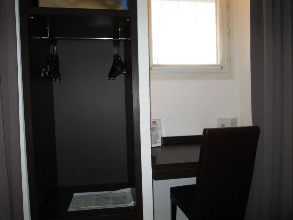 Top Motel - Miniature 3