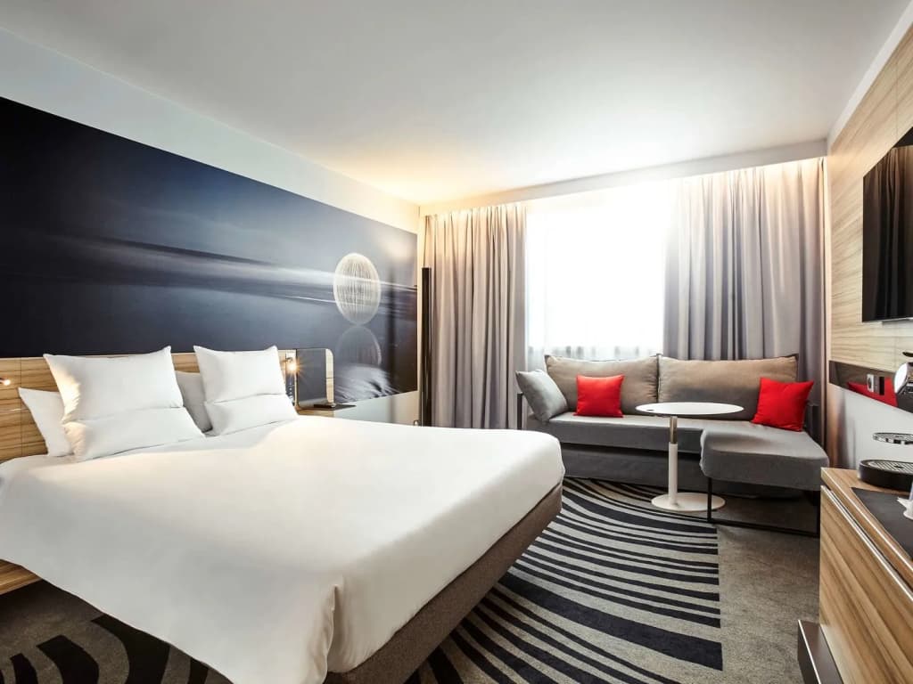 Novotel Annemasse Centre - Porte de Genève - Photo 2