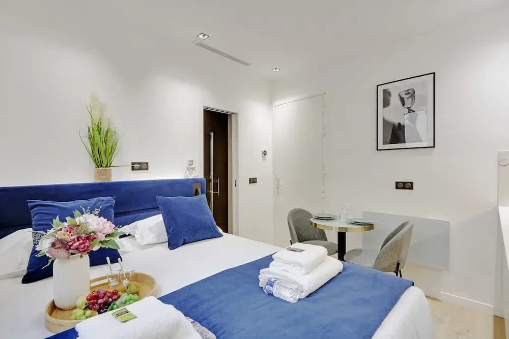 Intimate Studio - 2P - Bonne-nouvelle - Photo 3
