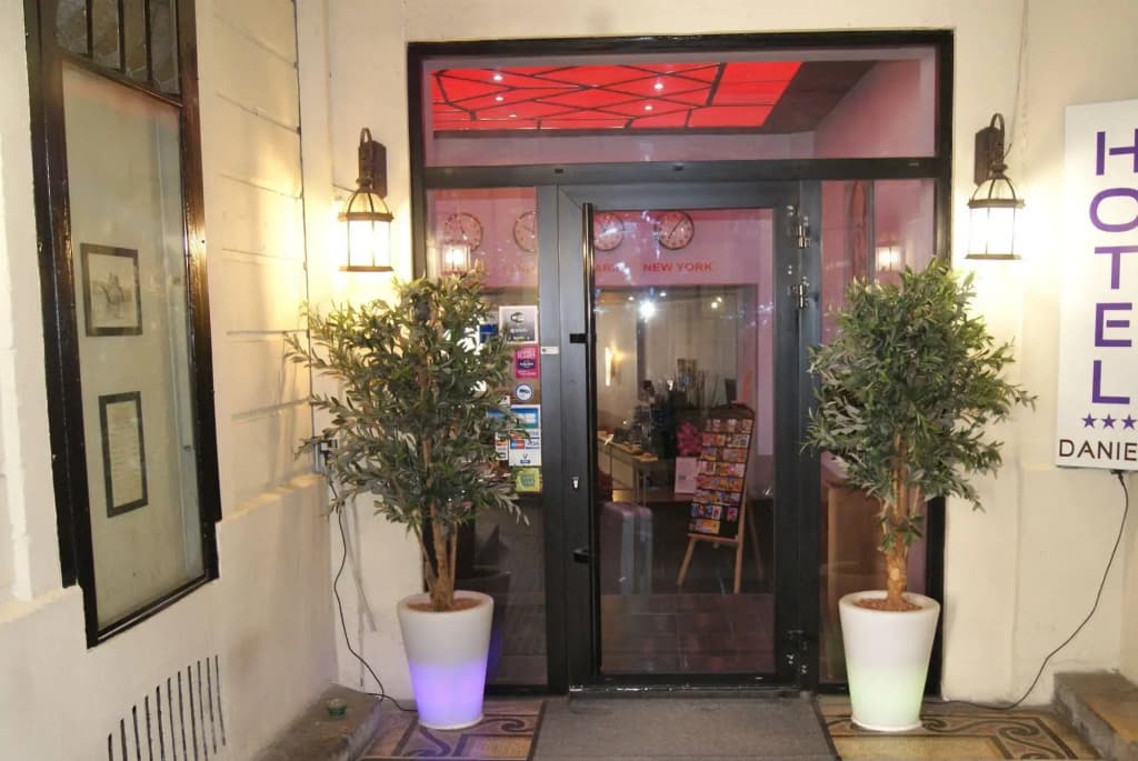 The Originals Boutique, Hôtel Danieli, Avignon - Photo 1