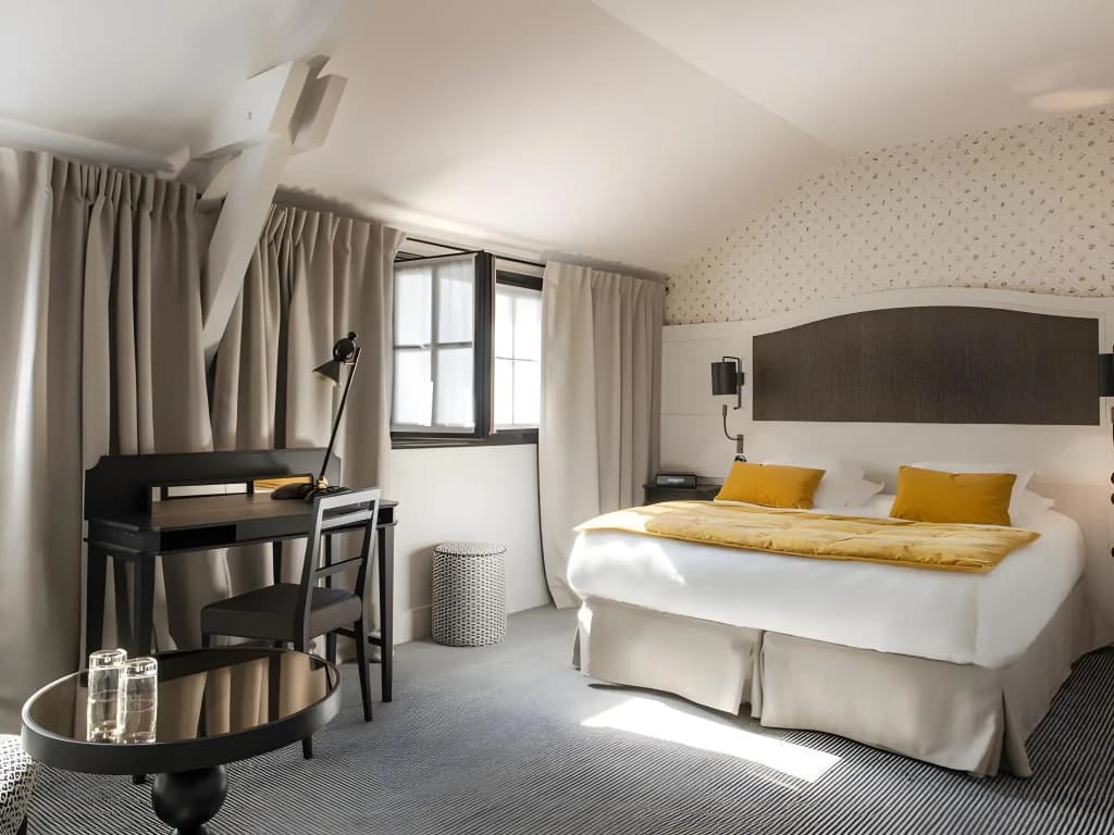 Hotel d'Aubusson - Miniature 7