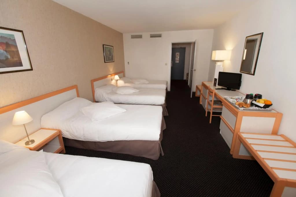 Hotel Paradis - Photo 5