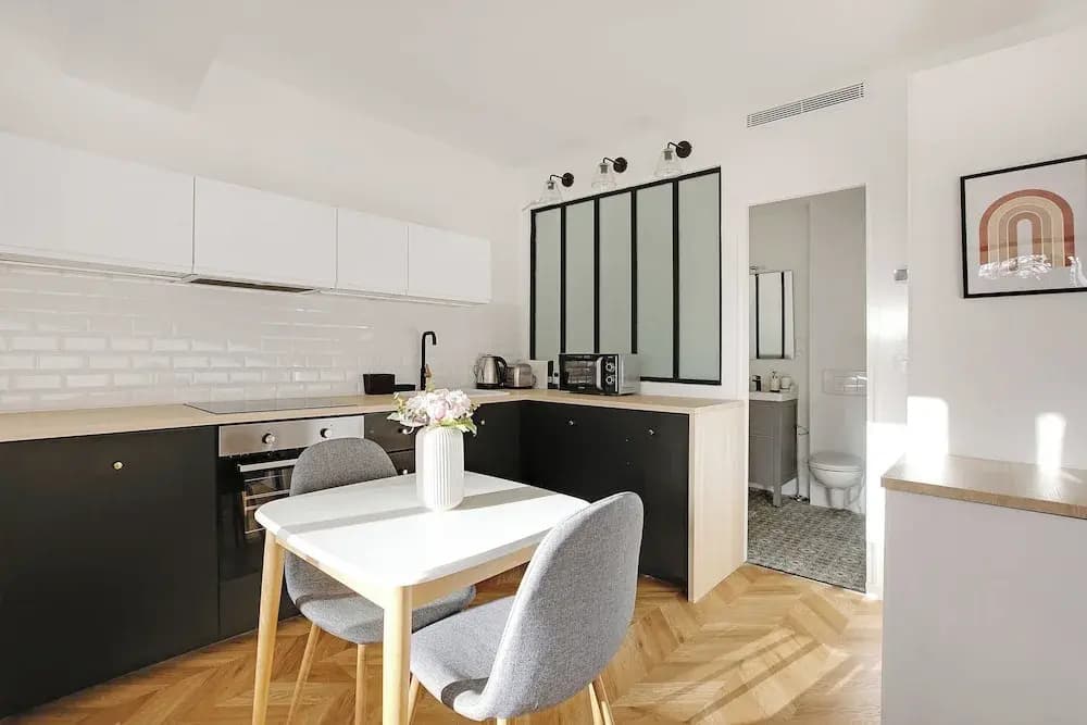 Welcoming Studio for 2 People - Bastille - Miniature 7