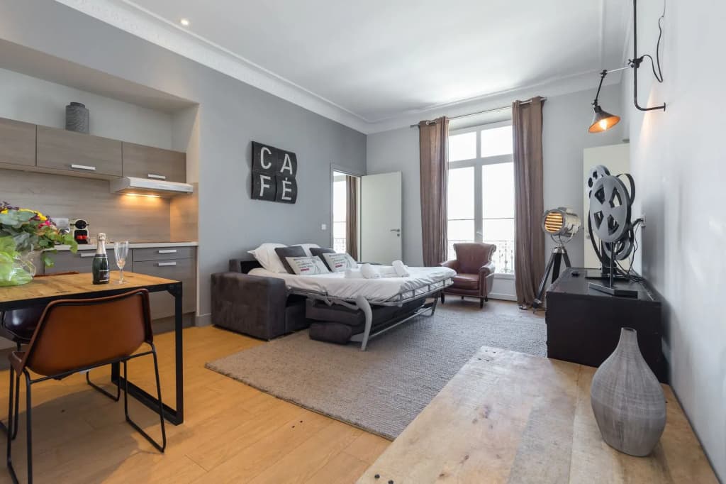 Florella Jean Jaures Apartment - Photo 2