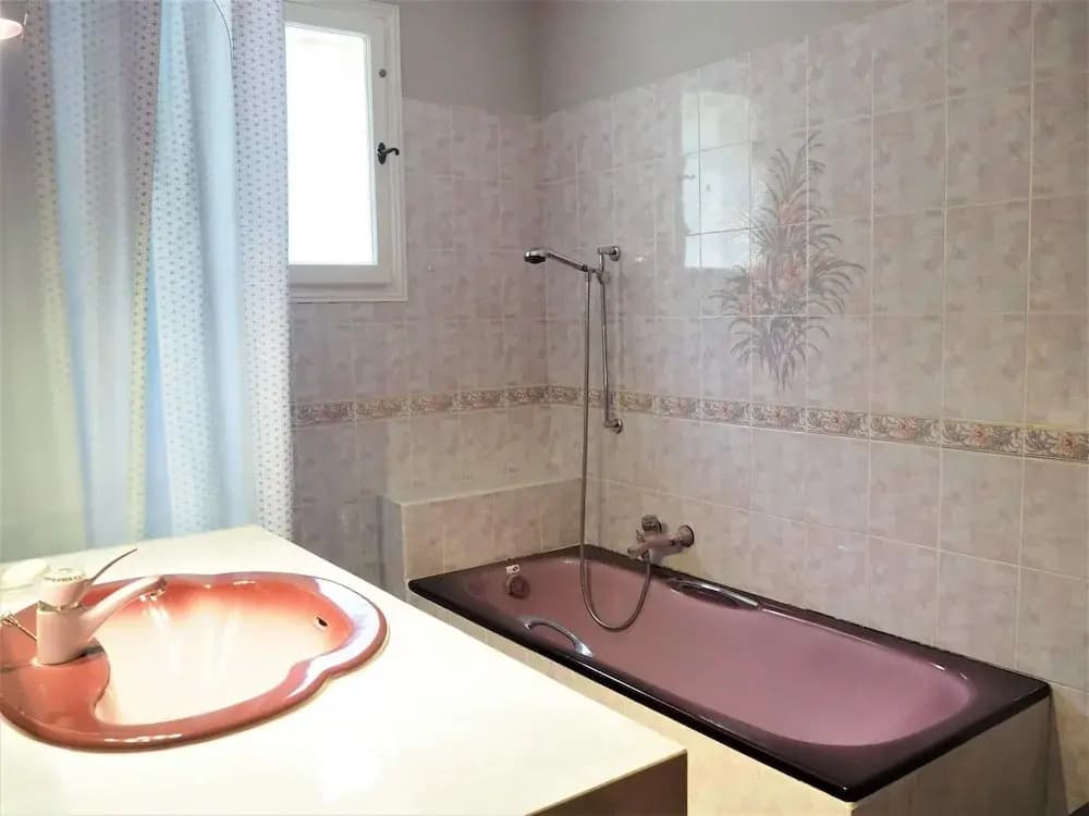 Menerbes Home With Private Pool - Photo 5