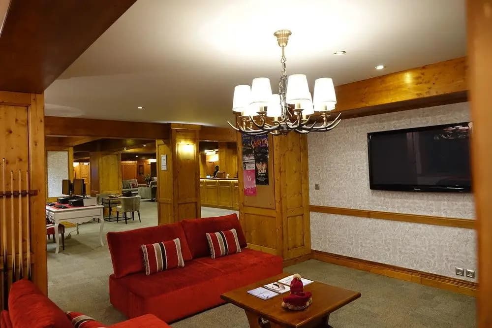Royal Rochebrune Hotel - Photo 5