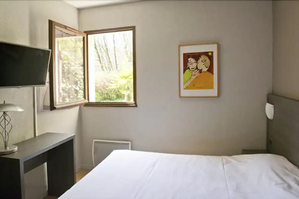 Hôtel La Cascade - Photo 3