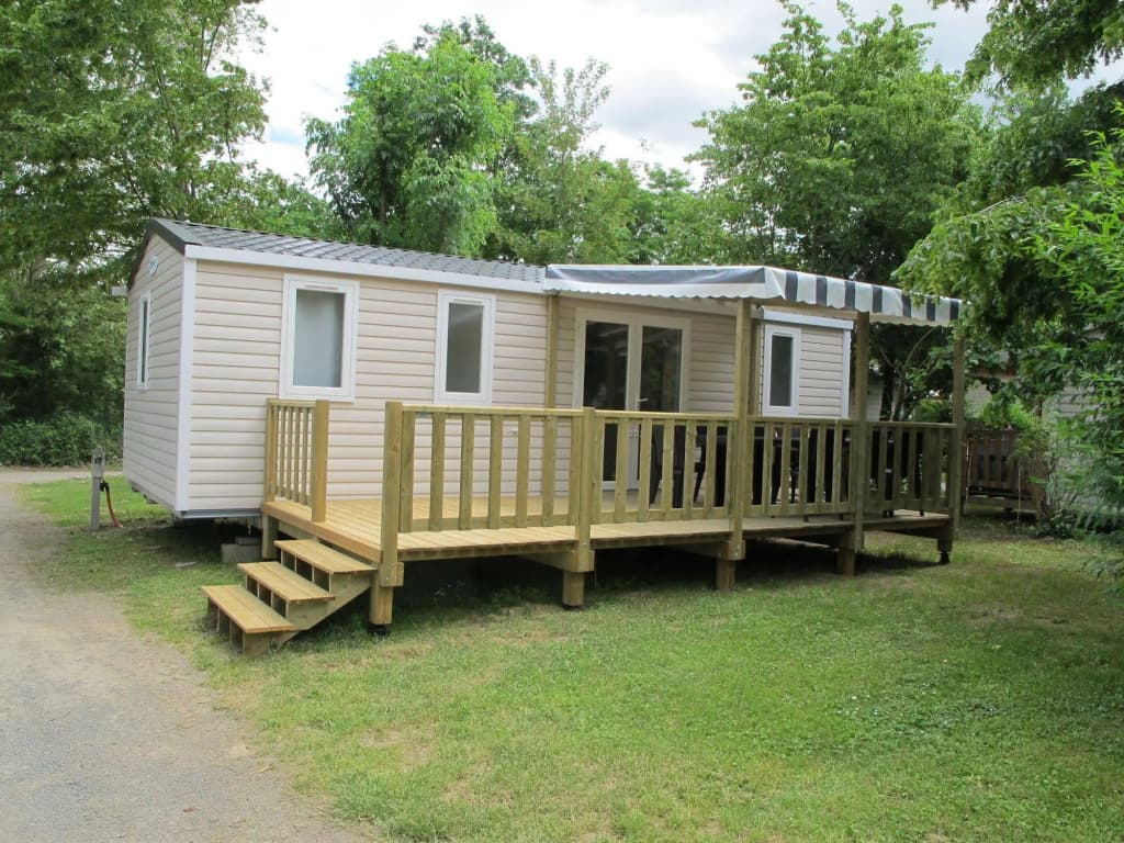 Camping les Portes du Beaujolais - Photo 1
