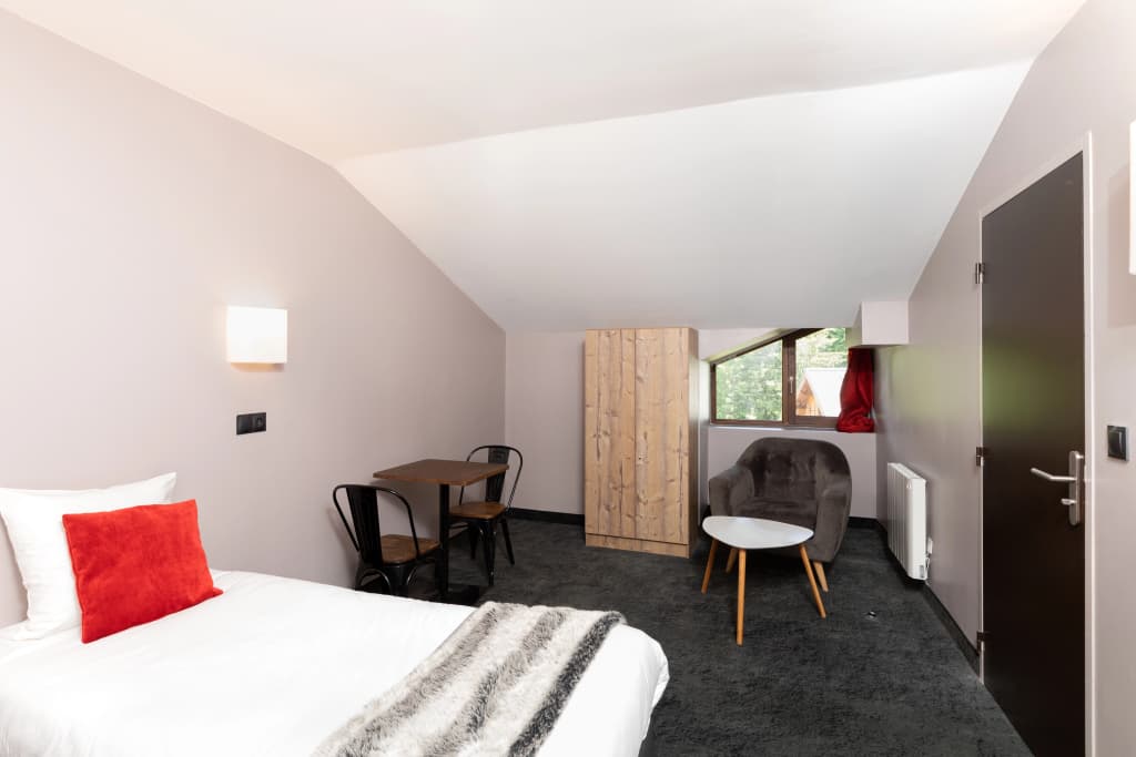 Hotel Club du Soleil Valfrejus - Miniature 2