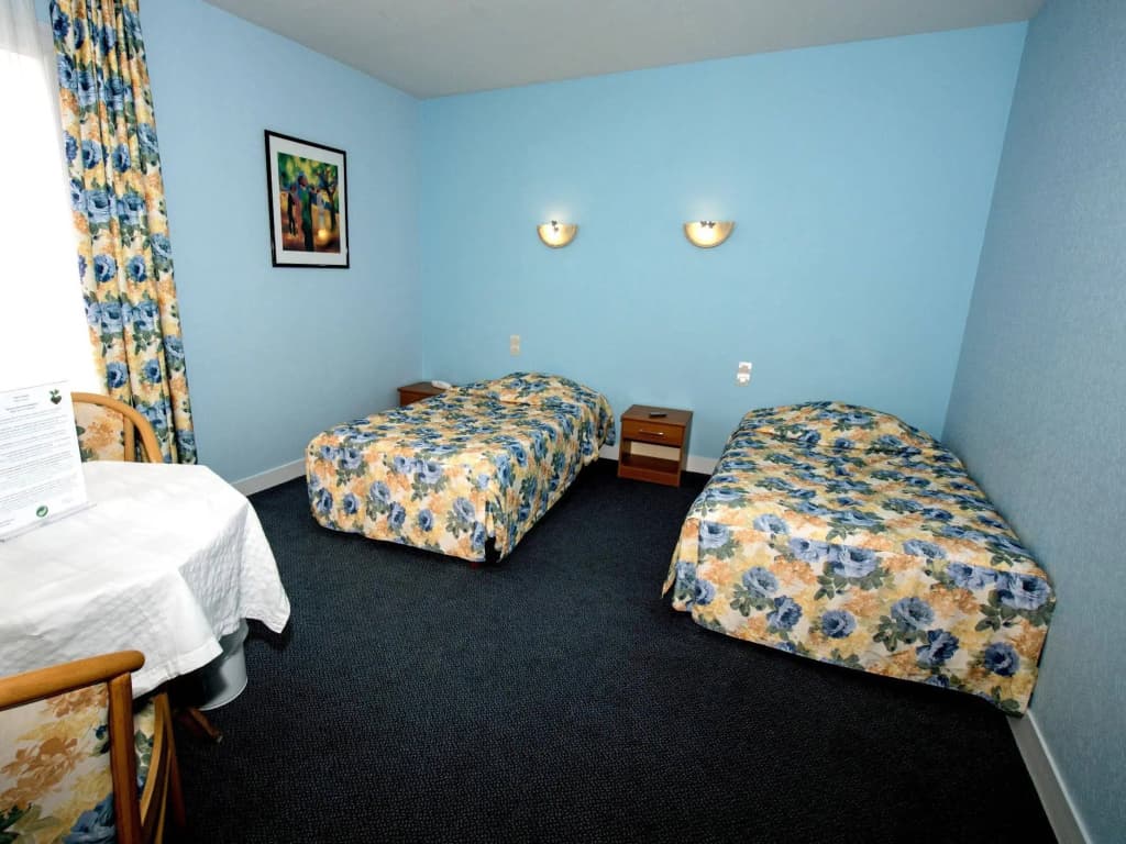 Hôtel le Plat d'Etain - Photo 3