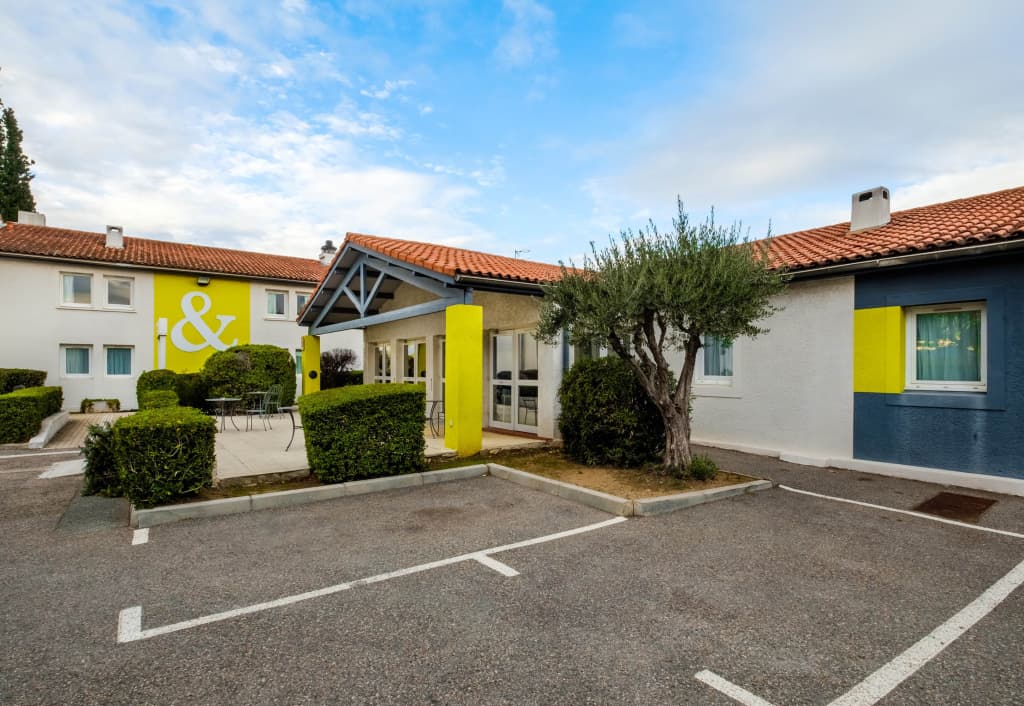B&B HOTEL Fréjus Puget-sur-Argens - Photo 1
